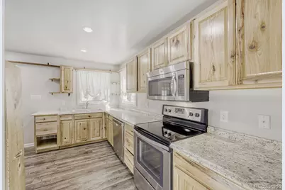 740 Newark Street, Aurora, CO 80010 - Photo 3