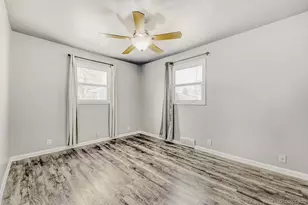 740 Newark St, Aurora, CO 80010 - Photo 17