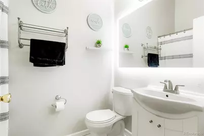 1110 S Waco S Street #D, Aurora, CO 80017 - Photo 19