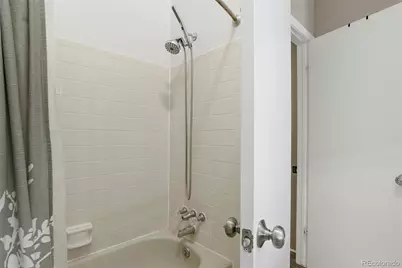 1110 S Waco Street #D, Aurora, CO 80017 - Photo 17