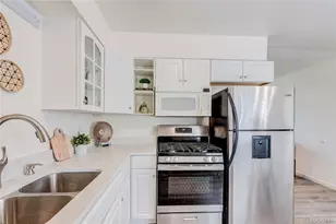 751 S Moline St, Aurora, CO 80012 - Photo 3