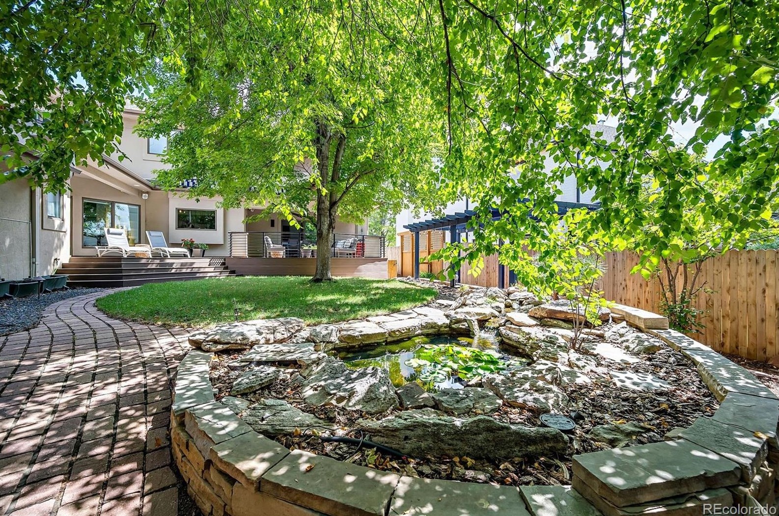 101 Clermont St, Denver CO  80246-1036 exterior