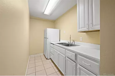 538 Olathe Street #D, Aurora, CO 80011 - Photo 9