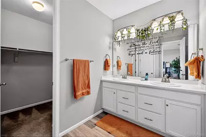 26811 E Byers Avenue, Aurora, CO 80018 - Photo 25