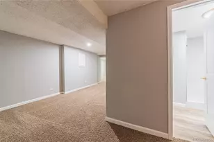 2976 Olive St, Denver, CO 80207 - Photo 27