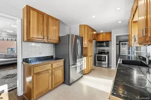 2713 Lookout View Dr, Golden, CO 80401 - Photo 9