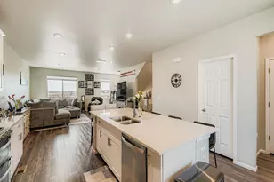 16558 Shoshone Pl, Broomfield, CO 80023 - Photo 5