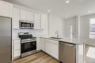 6689 Parterre Pkwy N, Thornton, CO 80602 - Photo 3