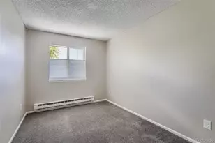 1976 Eagle St, Aurora, CO 80011 - Photo 9