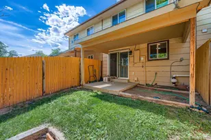 1976 Eagle St, Aurora, CO 80011 - Photo 11