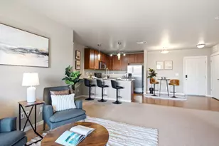 725 Elmhurst Dr, Littleton, CO 80129 - Photo 15