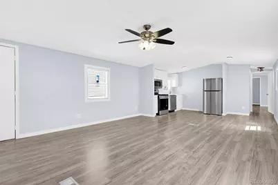 4210 E 100 Th Avenue, Thornton, CO 80229 - Photo 5