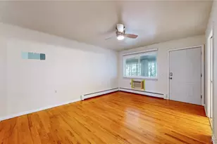 359 Quentin St, Aurora, CO 80011 - Photo 5