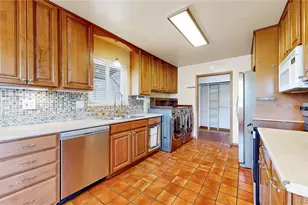 359 Quentin St, Aurora, CO 80011 - Photo 7