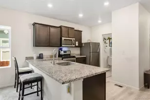 333 Spruce St, Bennett, CO 80102 - Photo 3