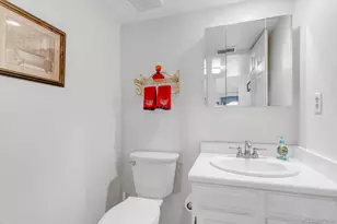 7482 W Peakview Ave, Littleton, CO 80123 - Photo 23