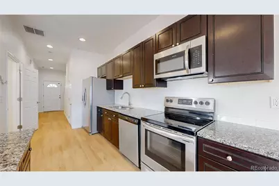 2621 Sable Boulevard, Aurora, CO 80011 - Photo 7