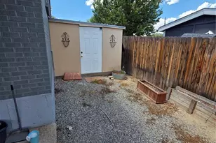 6196 Oneida St, Commerce City, CO 80022 - Photo 17