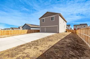 2915 Oxley St, Strasburg, CO 80136 - Photo 37