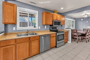 2675 S Grove St, Denver, CO 80219 - Photo 7