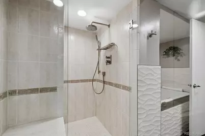 1777 Larimer Street #2210, Denver, CO 80202 - Photo 29