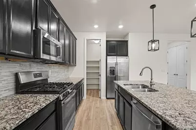 10931 Uvalda Street, Commerce City, CO 80022 - Photo 3