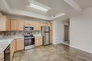 16821 E Hawaii Dr, Aurora, CO 80017 - Photo 7