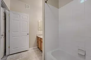 16821 E Hawaii Dr, Aurora, CO 80017 - Photo 23