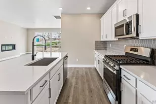 3211 N Elk Wy, Aurora, CO 80019 - Photo 17