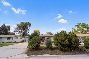 1535 W 15th St, Loveland, CO 80538 - Photo 31