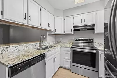 10232 W Dartmouth Avenue, Denver, CO 80227 - Photo 7