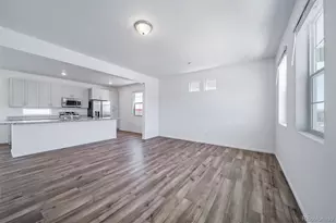 10087 Scranton Ct, Commerce City, CO 80022 - Photo 5