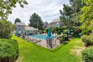 2063 S Worchester Way, Aurora, CO 80014 - Photo 25