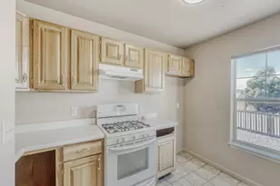 23341 E Saratoga Cir, Aurora, CO 80016 - Photo 7