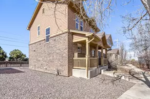 23341 E Saratoga Cir, Aurora, CO 80016 - Photo 27