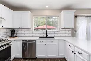 9449 Cove Creek Dr, Highlands Ranch, CO 80129 - Photo 23