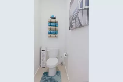 37 S Waterloo Street, Aurora, CO 80018 - Photo 7