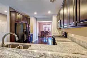 25120 E Maple Pl, Aurora, CO 80018 - Photo 11
