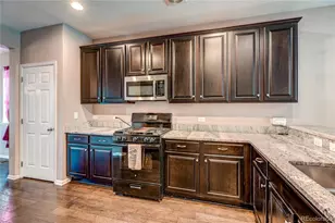 25120 E Maple Pl, Aurora, CO 80018 - Photo 9