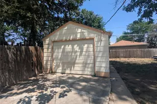 1676 S Wolcott Ct, Denver, CO 80219 - Photo 31