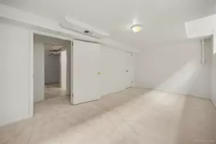 1068 Monroe St, Denver, CO 80206 - Photo 9