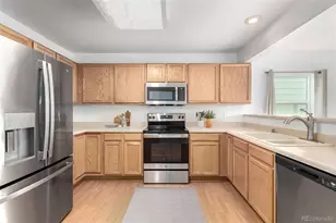 22040 E Princeton Cir, Aurora, CO 80018 - Photo 7