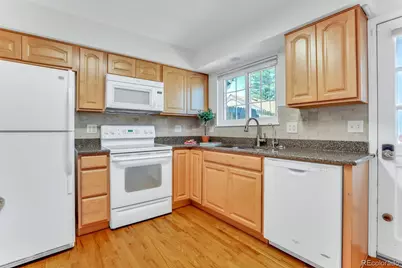 2433 E Fremont Court, Littleton, CO 80122 - Photo 5