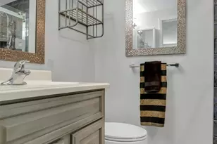 2433 E Fremont Ct, Centennial, CO 80122 - Photo 15