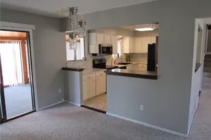 1093 S Macon Way, Aurora, CO 80012 - Photo 7