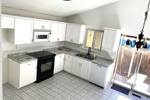 4865 S Espana Ln, Centennial, CO 80015 - Photo 3