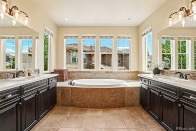 26726 E Peakview Drive, Aurora, CO 80016 - Photo 29