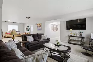 9819 Truckee St, Commerce City, CO 80022 - Photo 23