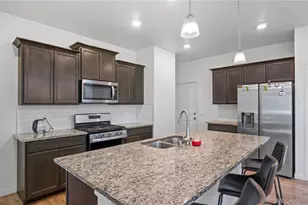 27584 E 1st Pl, Aurora, CO 80018 - Photo 7