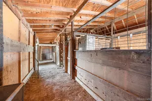 6263 Laodicea Rd, Longmont, CO 80503 - Photo 7